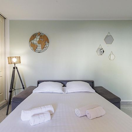 Le Victoria, Elegant T2 Au Bord Des Plages, Piscine, Sauna Menton Exterior foto
